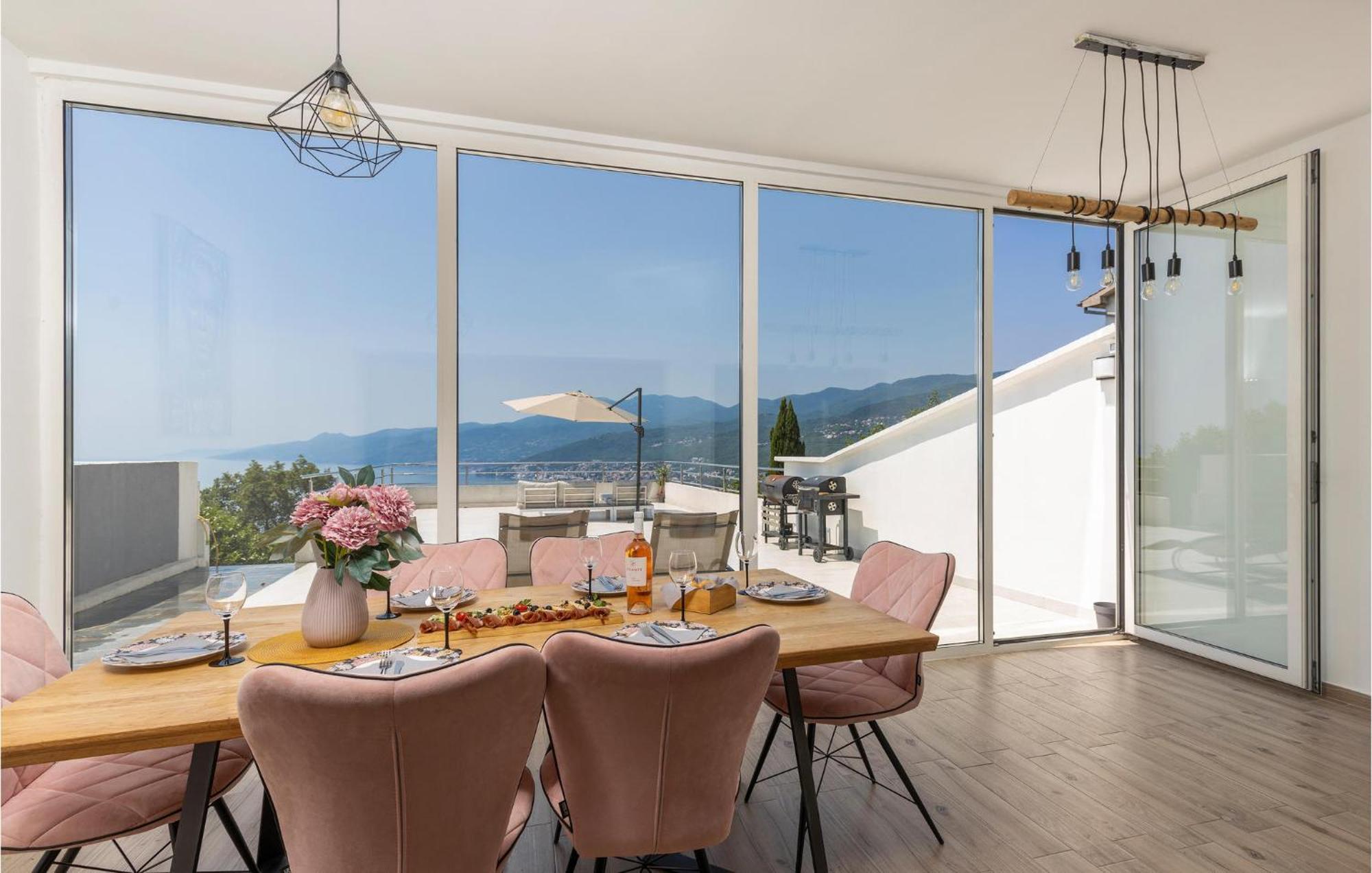Amazing Apartment In Rijeka With Wifi Eksteriør billede